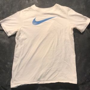 Nike T-shirt